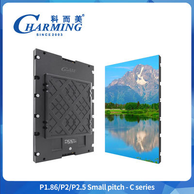 P1.86-2.5 شاشة LED ذات الوتيرة الدقيقة 320 × 480 التوصيل السلس 16 بت مقياس رمادي مرتفع