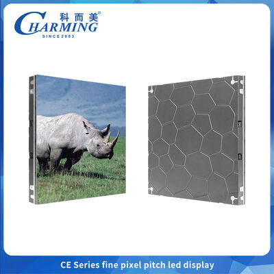 شاشة عرض LED غامرة مثبتة على الحائط بخلفية استوديو الأخبار HD P1.53